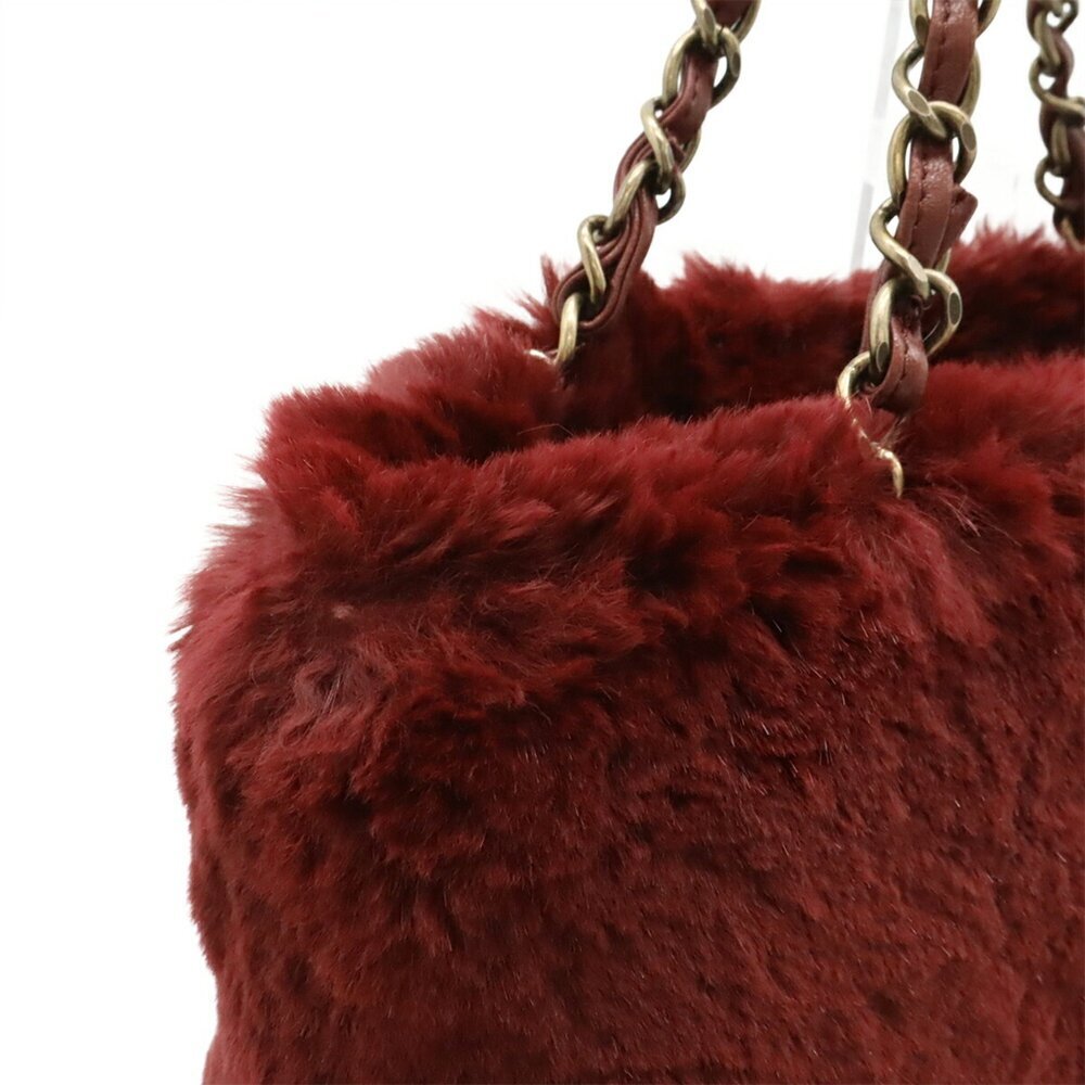 CHANEL Red Logo Shoulder Bag - Picture 5 of 9